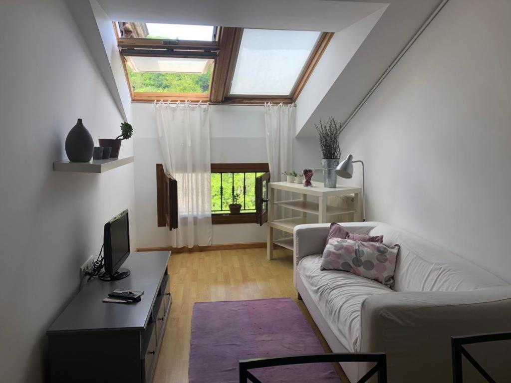 Appartement El Nial De L'Andolina à Onís Extérieur photo