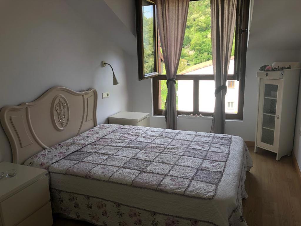 Appartement El Nial De L'Andolina à Onís Extérieur photo
